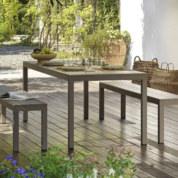 Set da esterno con tavolo e panche in alluminio verniciato Rio Bench Alu di Nardi